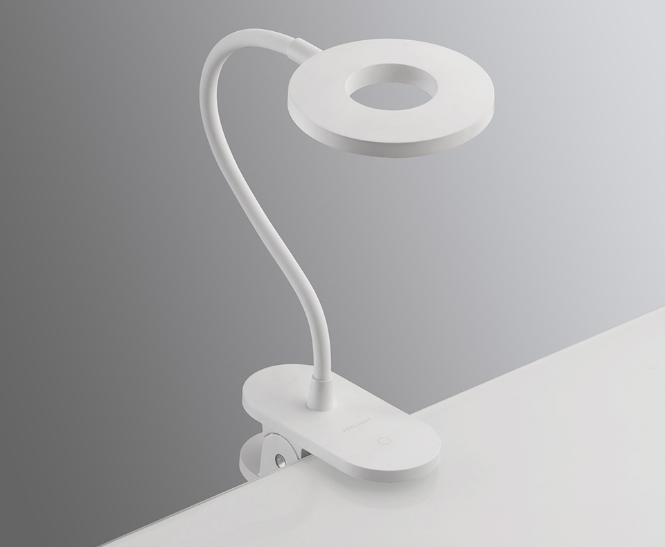 Настольная лампа Yeelight LED Charging Clamp Table Lamp White 5W крупным планом