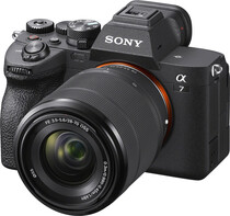 Фотоаппарат Sony Alpha ILCE-7M4 Kit 28-70mm F3.5-5.6 OSS
