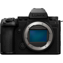 Фотоаппарат Panasonic Lumix S5 IIX Body