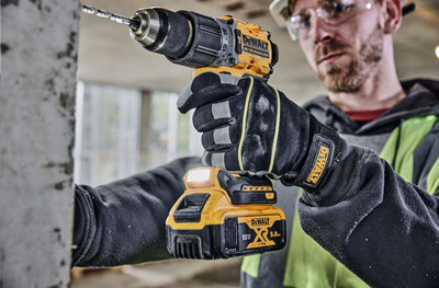 Аккумуляторная дрель-шуруповерт DeWalt DCD805P2T фото 4